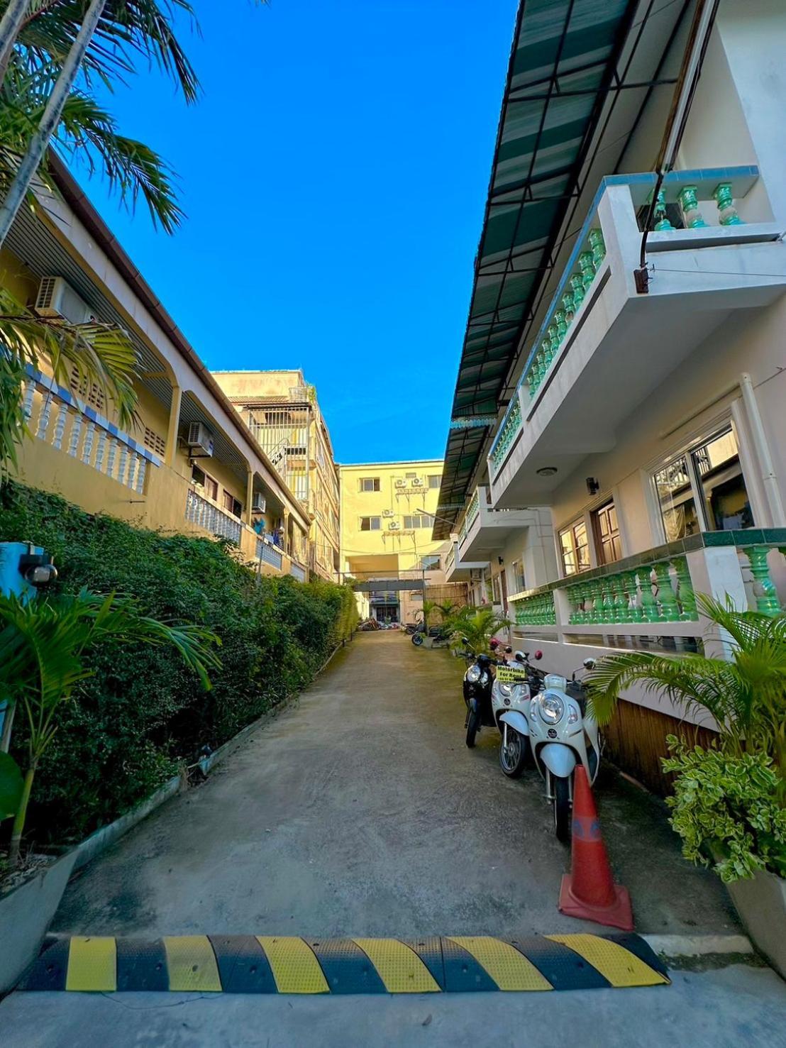 The Villa Residences Resort Patong Экстерьер фото