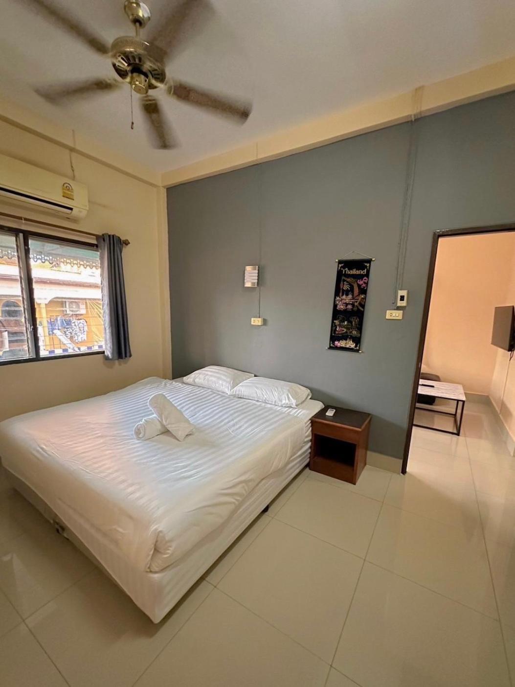 The Villa Residences Resort Patong Экстерьер фото